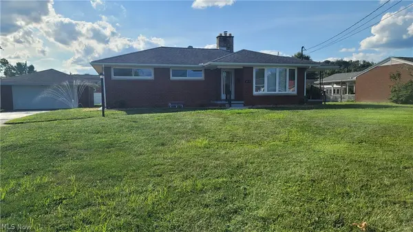 817 Morgan Avenue, Belpre, OH 45714