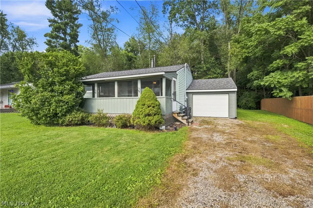 933 Ray Ne Avenue, New Philadelphia, OH 44663 - #1