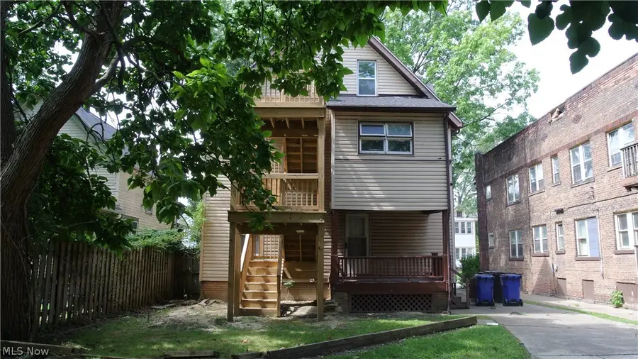 381 E 152nd Street, Cleveland, OH 44110 - #2
