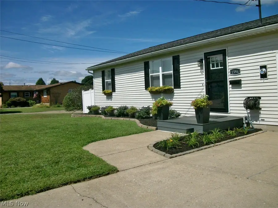 1594 Gene Street, Belpre, OH 45714 - #3