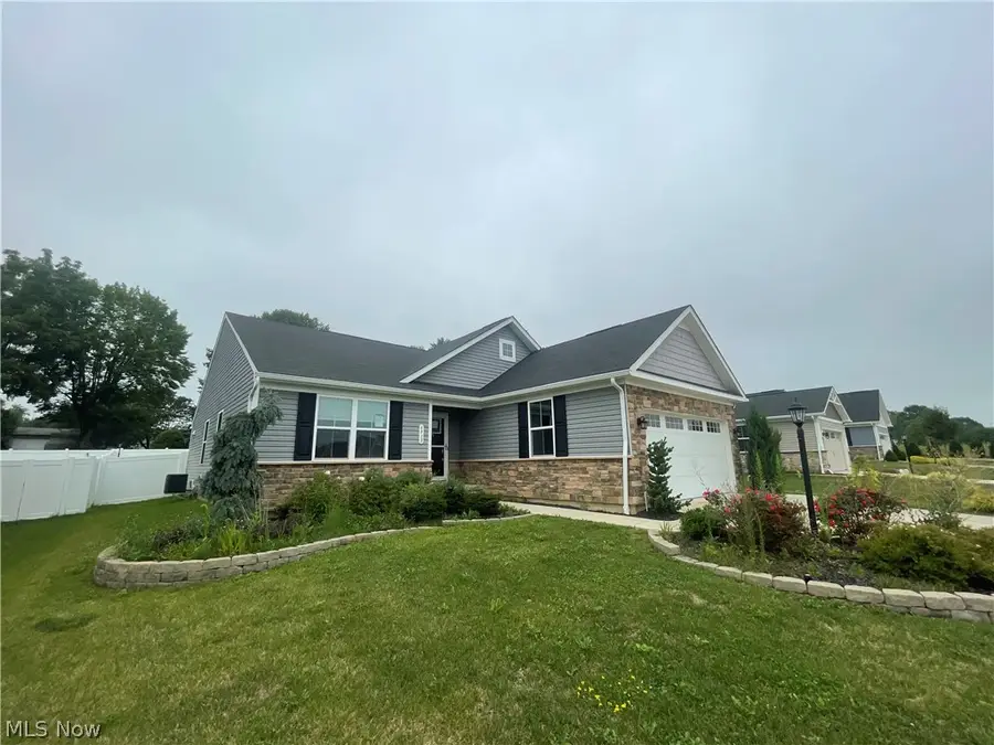 6913 Gauntlet Sw Street, Massillon, OH 44646 - #3