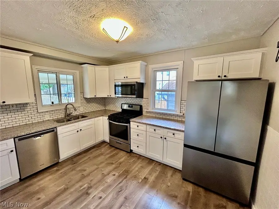 11921 Franklin Boulevard, Lakewood, OH 44107 - #2