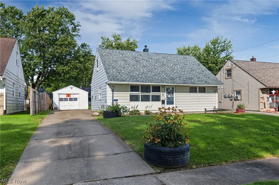 162 N Beverly Avenue, Youngstown, OH 44515 - #2