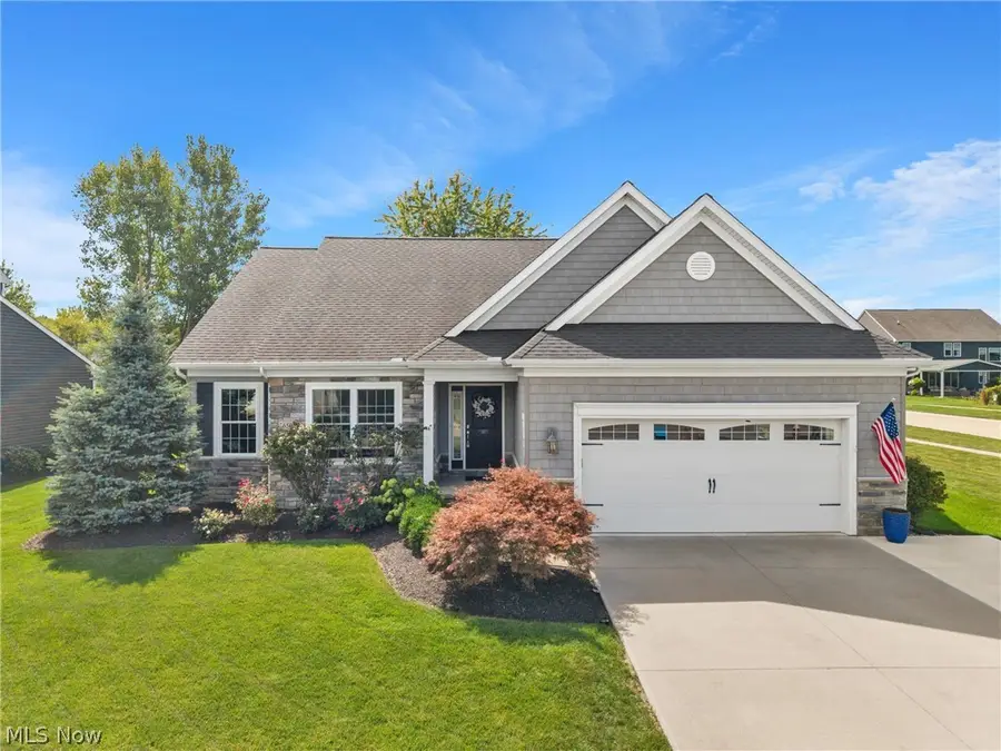 36505 Capri Lane, North Ridgeville, OH 44039 - #2