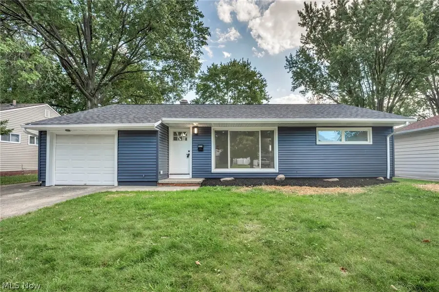 9019 Newkirk Drive, Parma Heights, OH 44130 - #2