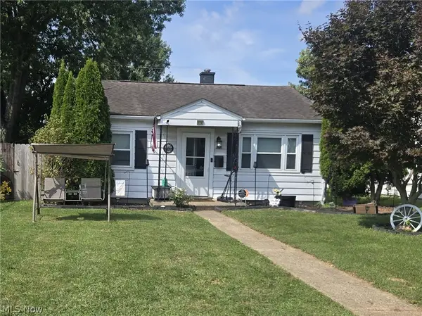 329 Wyandotte Street, Lancaster, OH 43130