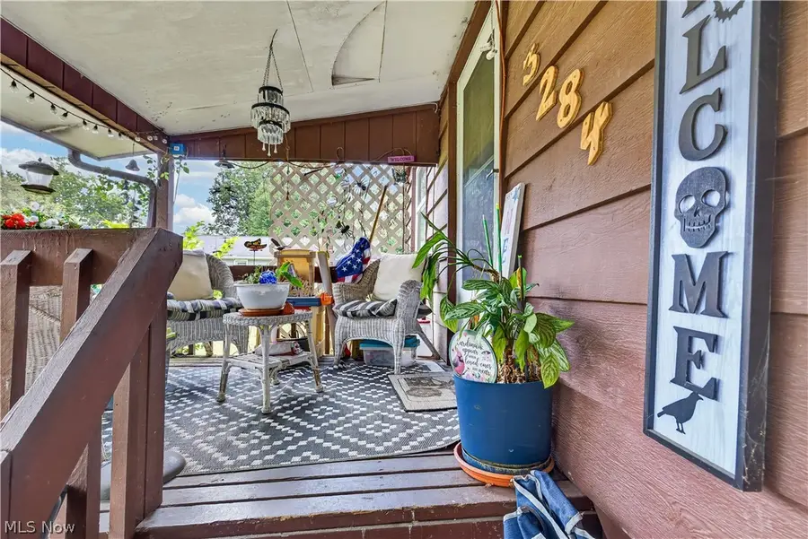 3284 Klages Boulevard, Tallmadge, OH 44278 - #3