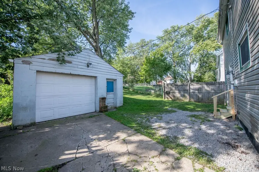747 Waugh Street, Alliance, OH 44601 - #3