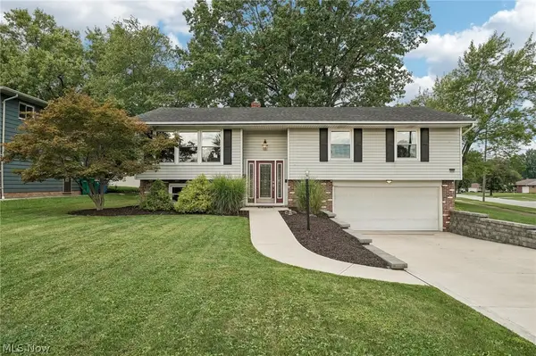 5750 Skyline Drive, Seven Hills, OH 44131