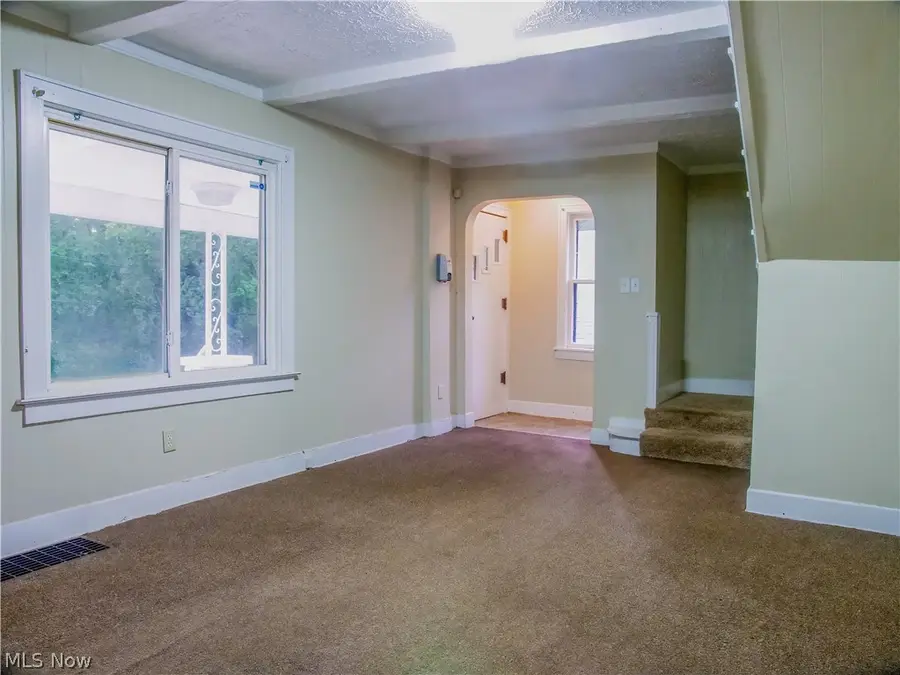 723 Grifton Avenue, Akron, OH 44305 - #3