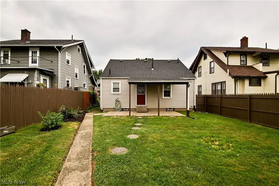 1014 Shadyside Sw Avenue, Canton, OH 44710 - #3