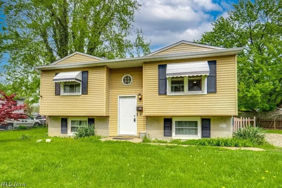 371 Washington Circle, Oberlin, OH 44074 - #2