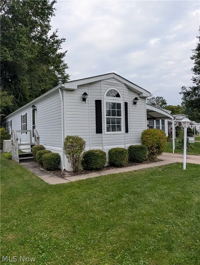 316 Britton Drive, Geneva, OH 44041 - #1