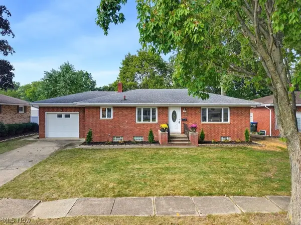 127 Alameda Avenue, Cuyahoga Falls, OH 44221