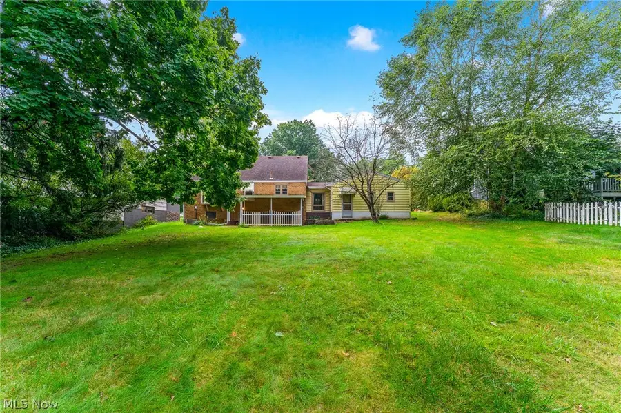 1108 Stuart Nw Street, Massillon, OH 44646 - #3