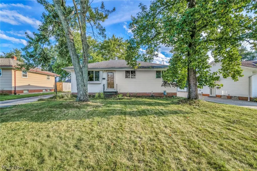 11255 Bobko Boulevard, Parma, OH 44130 - #2