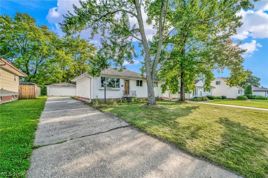 11255 Bobko Boulevard, Parma, OH 44130 - #3