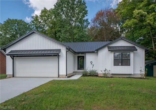97 Nottingham Street, Tallmadge, OH 44278