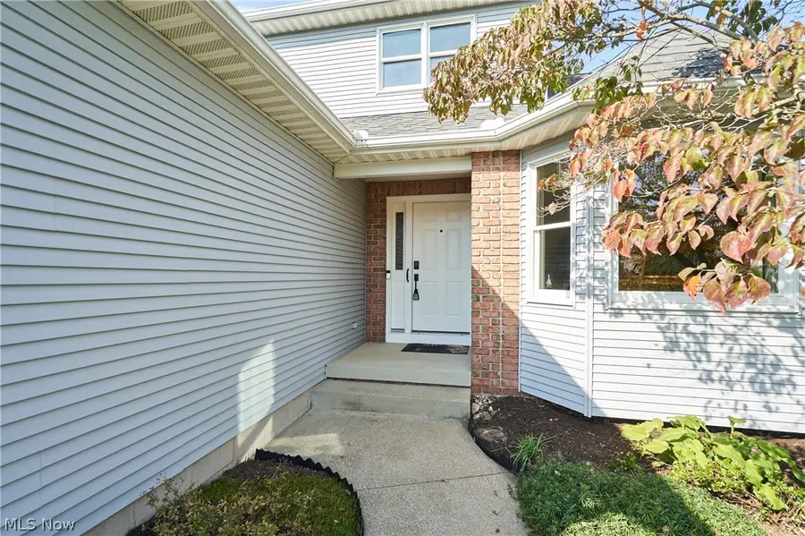 1353 S Azalea Boulevard, Barberton, OH 44203 - #2