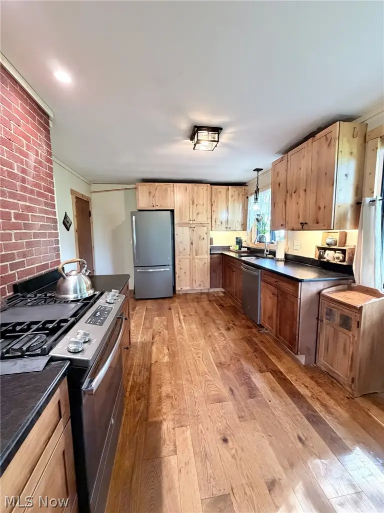 28080 Mountz Road, East Rochester, OH 44625 - #3