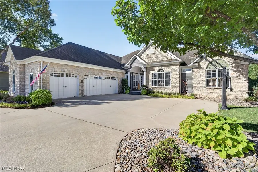 3458 Chadwick Drive, Uniontown, OH 44685 - #2
