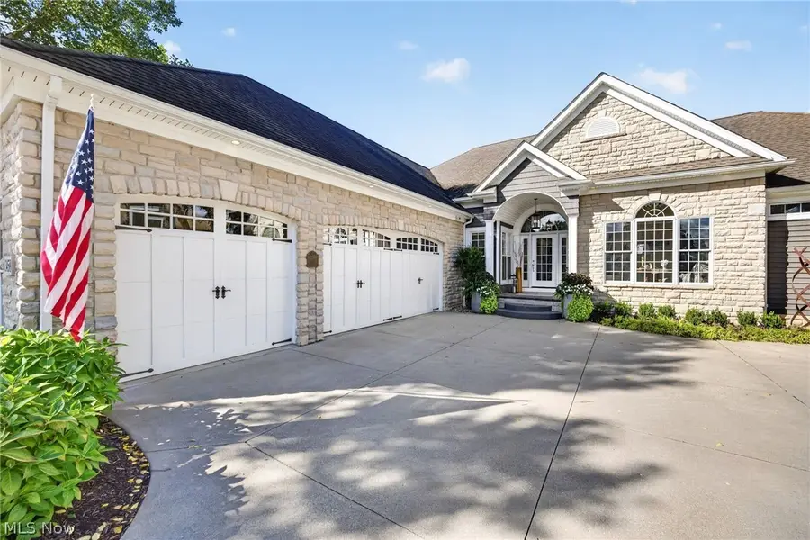 3458 Chadwick Drive, Uniontown, OH 44685 - #3
