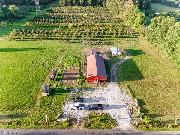4597 Laubert Road, Atwater, OH 44201