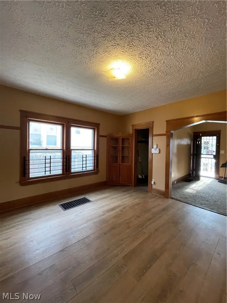 1753 Collamer Avenue, East Cleveland, OH 44112 - #2