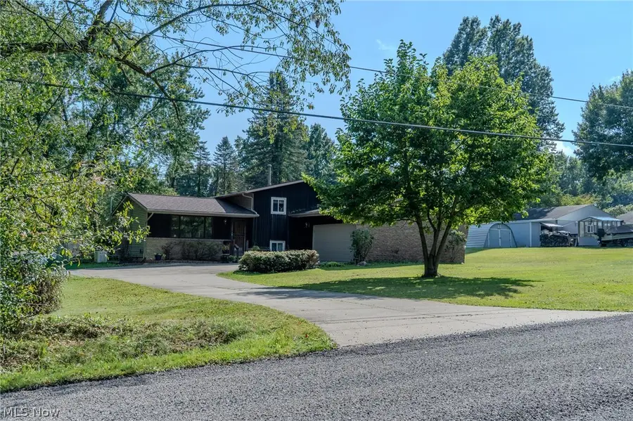 2848 Pressler Road, Uniontown, OH 44685 - #3