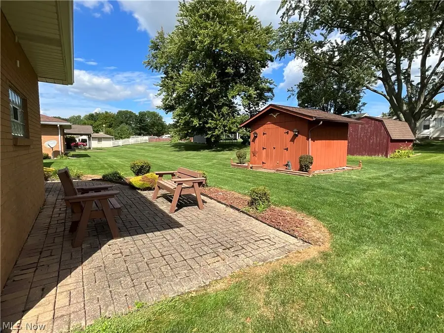 947 Krehl Avenue, Girard, OH 44420 - #3