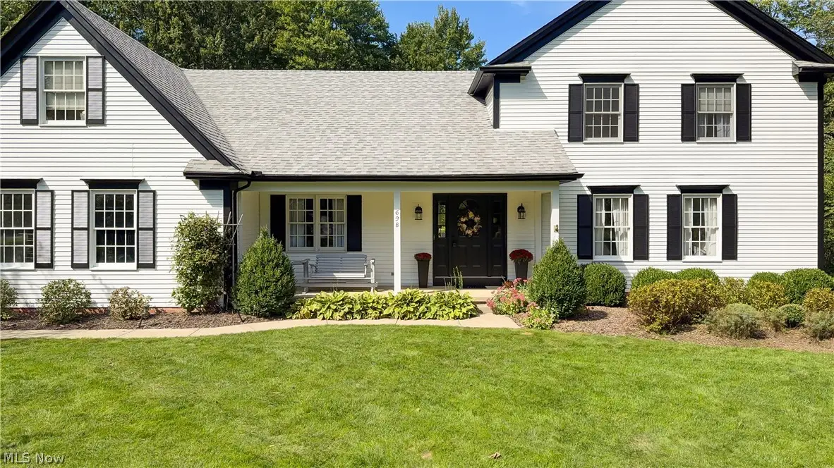 698 Deep Woods Drive, Aurora, OH 44202 - #1
