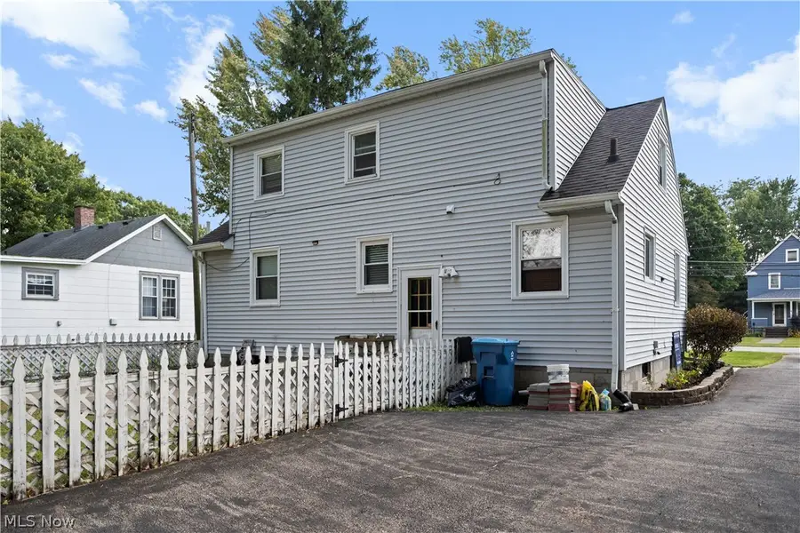 154 E Main Street, Amherst, OH 44001 - #3