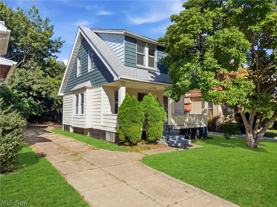 1216 E 168th Street, Cleveland, OH 44110 - #3