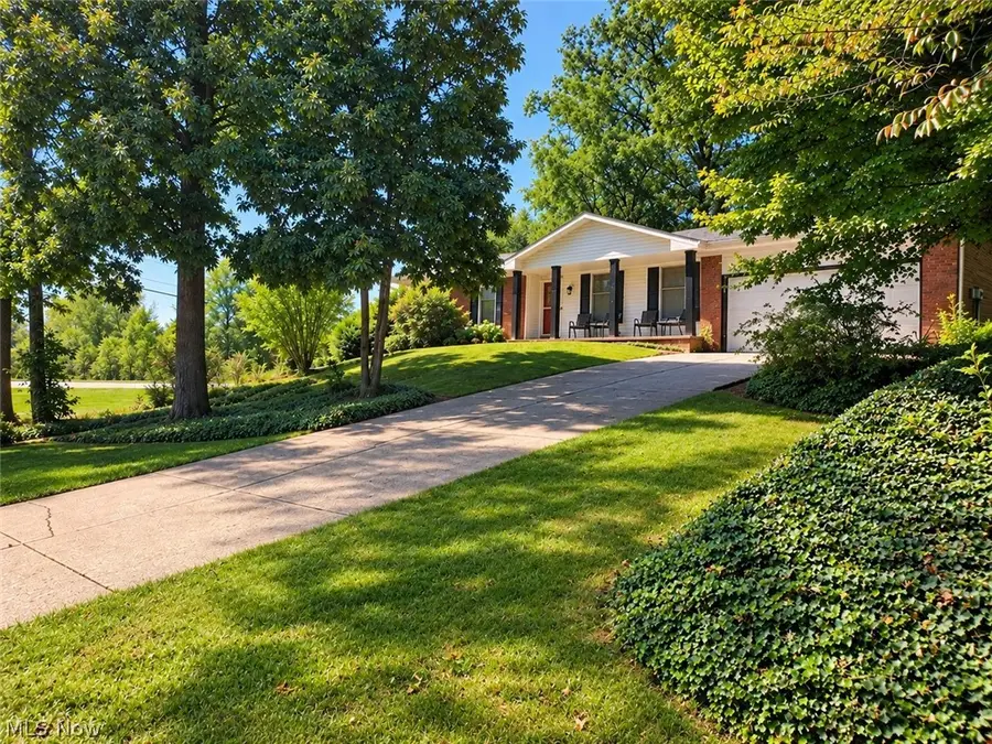 2919 Inwood Nw Drive, Massillon, OH 44646 - #3