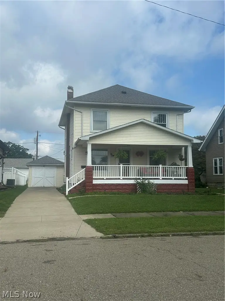 857 Baker Nw Avenue, New Philadelphia, OH 44663 - #1