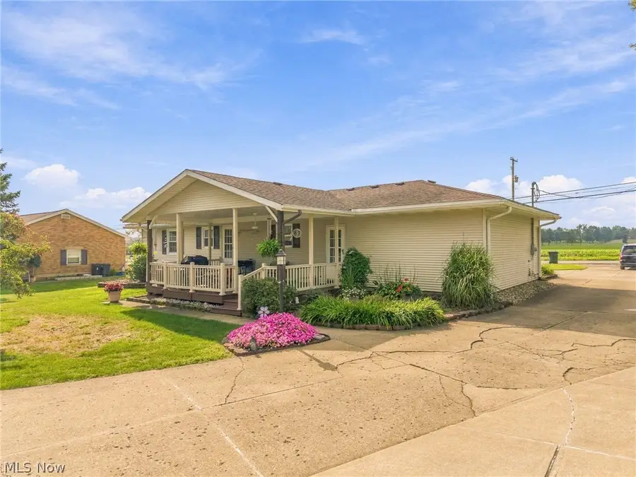 3834 Southway Sw Street, Massillon, OH 44646 - #2