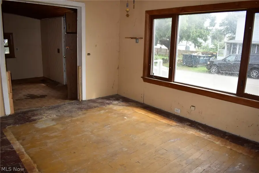 504 E Main Street, East Palestine, OH 44413 - #2