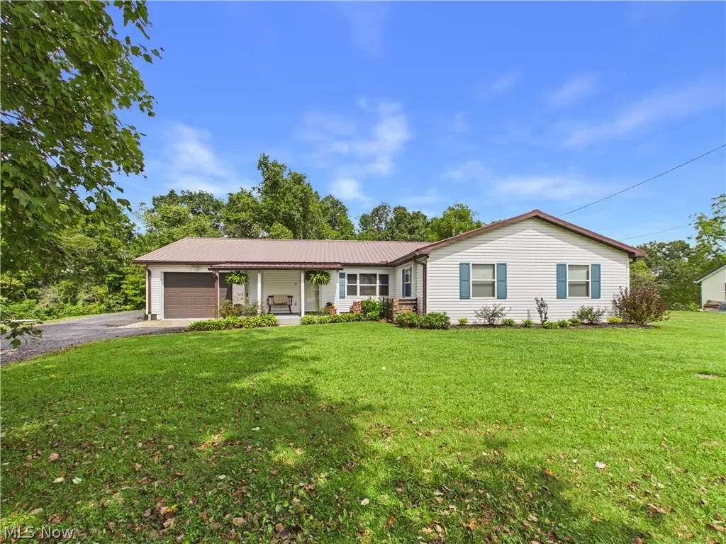 6827 Veto Road, Belpre, OH 45714 - #1