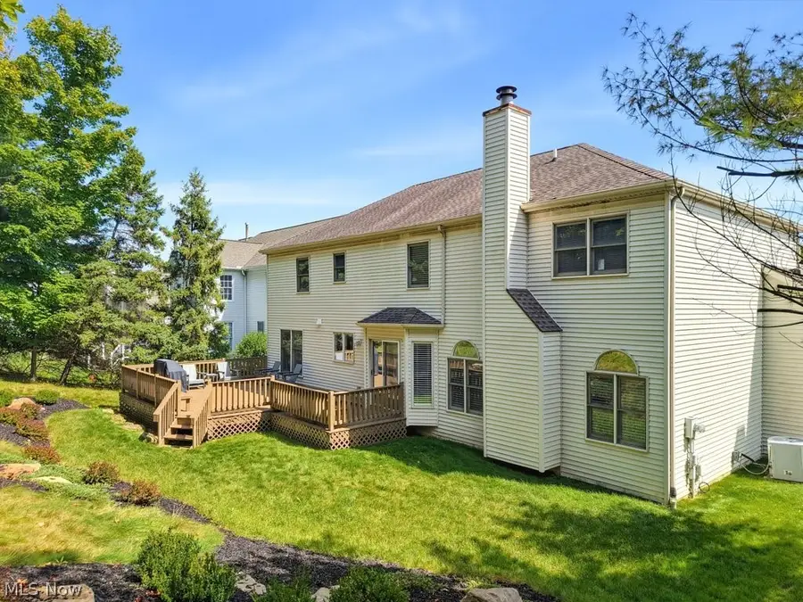 19332 Timber Creek Circle, Strongsville, OH 44136 - #3