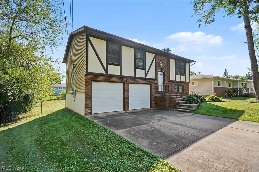 251 Caladonia Avenue, Akron, OH 44333 - #2