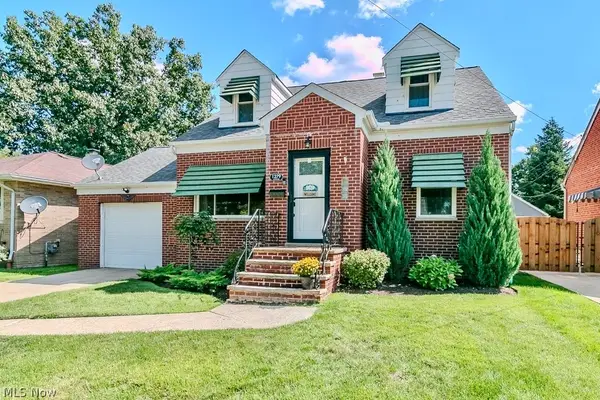 1279 Sunset Road, Mayfield Heights, OH 44124