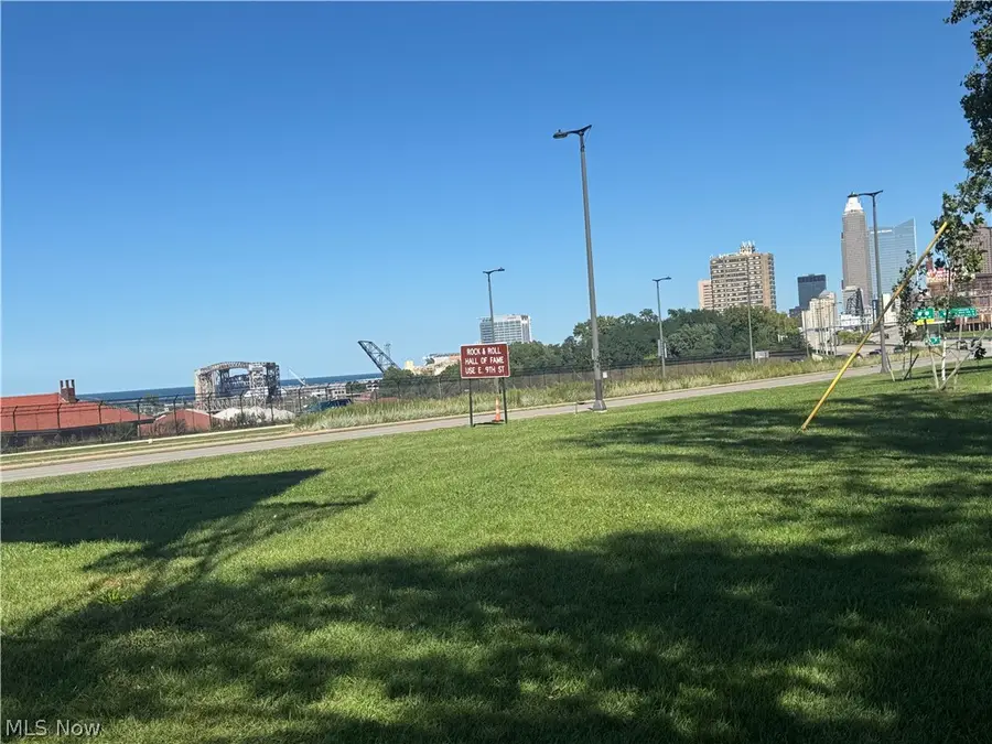 4104 Detroit Avenue, Cleveland, OH 44113 - #2