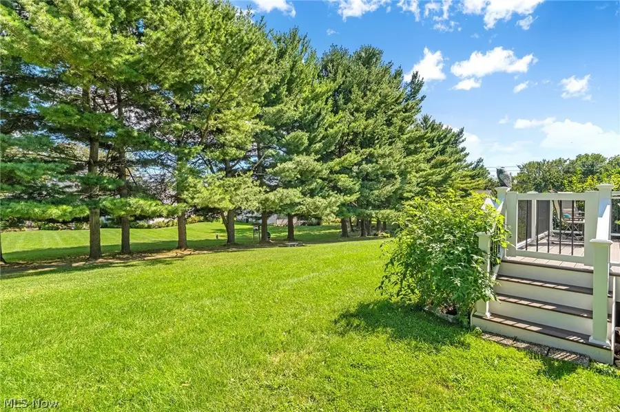 10412 Scotney Avenue, North Canton, OH 44720 - #3