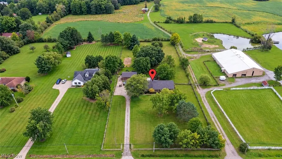 1102 E Garfield Road, Aurora, OH 44202 - #2
