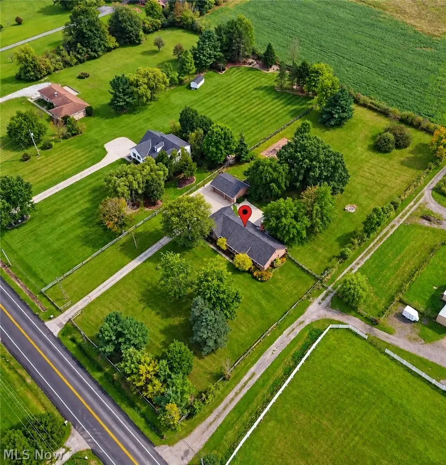 1102 E Garfield Road, Aurora, OH 44202 - #3