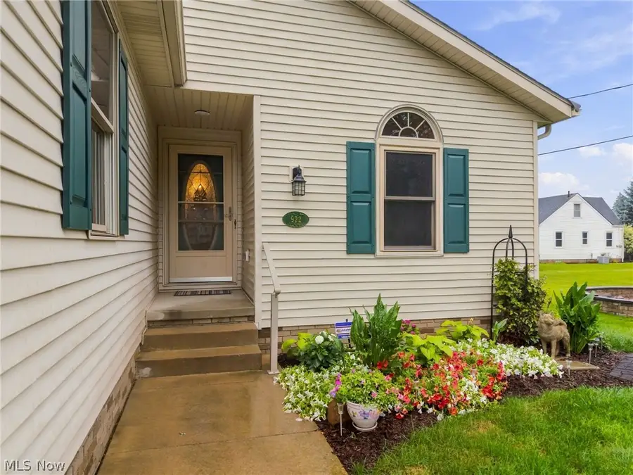 922 Benskin Sw Avenue, Canton, OH 44710 - #2