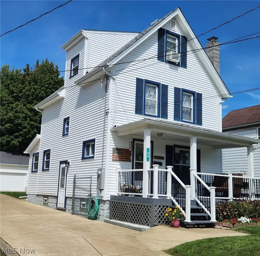 80 Smithsonian Street, Girard, OH 44420 - #1
