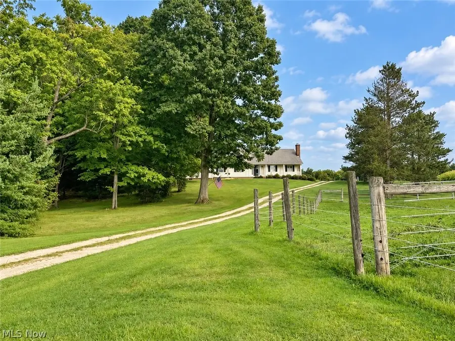 12689 Old State Road, Huntsburg, OH 44046 - #2