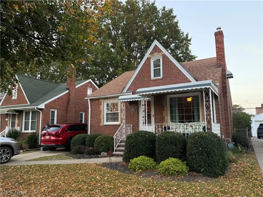 5710 Hampstead Avenue, Parma, OH 44129 - #2