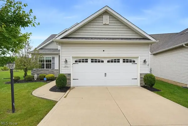 13953 Laurelbrook Oval, Strongsville, OH 44136